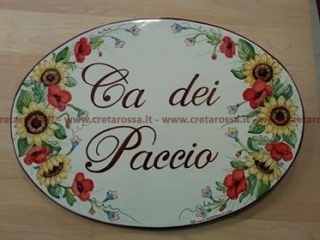 cod.art: bb24 - Mattonella ovale in ceramica, realizzata su misura e con decoro e scritte personalizzate in base alla richiesta del cliente . 